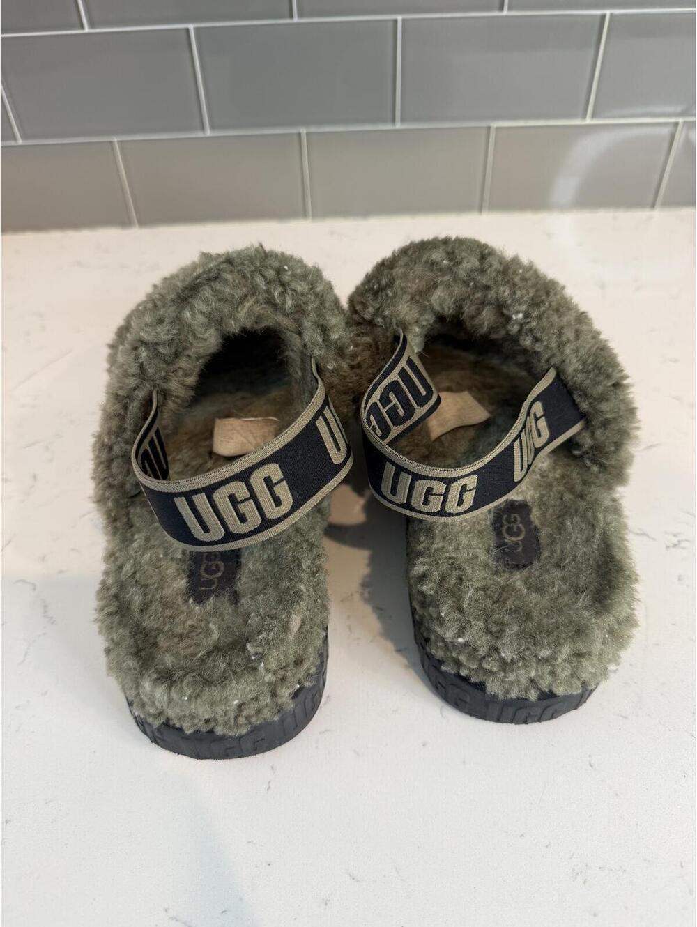 UGG Fluff Yeah Shearling Slingback Sandals Size 8 Olive Green - Picture 2 of 4